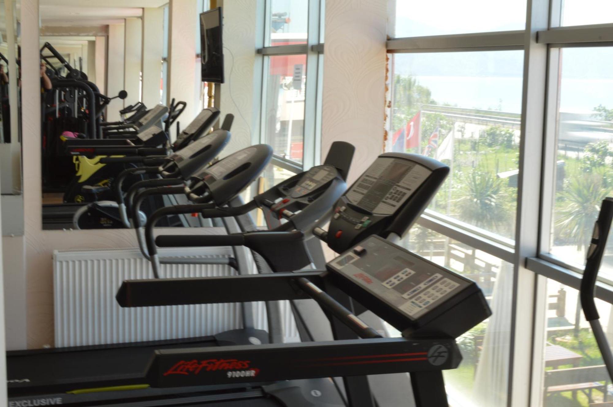 Tirebolu Bal Hotel מראה חיצוני תמונה